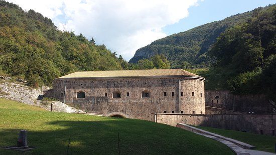 Tagliata stradale Bus de Vela